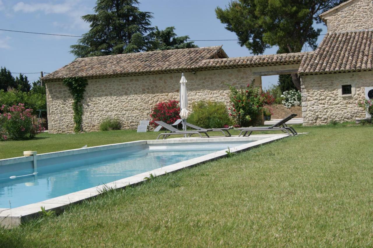 Gites Dans Mas En Pierres Robion en Luberon المظهر الخارجي الصورة